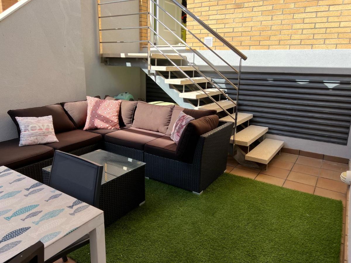 Cozy Beach House With Pool & Bbq Cubelles Buitenkant foto
