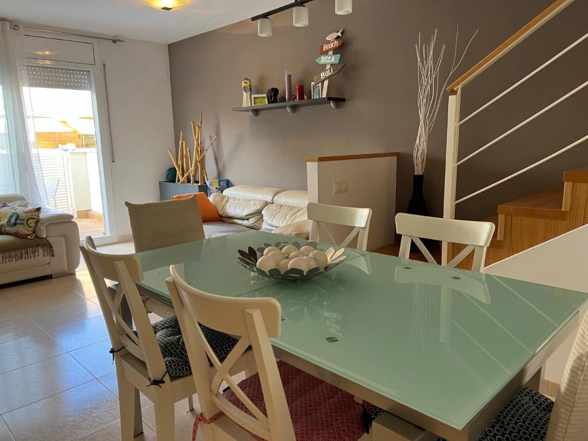 Cozy Beach House With Pool & Bbq Cubelles Buitenkant foto